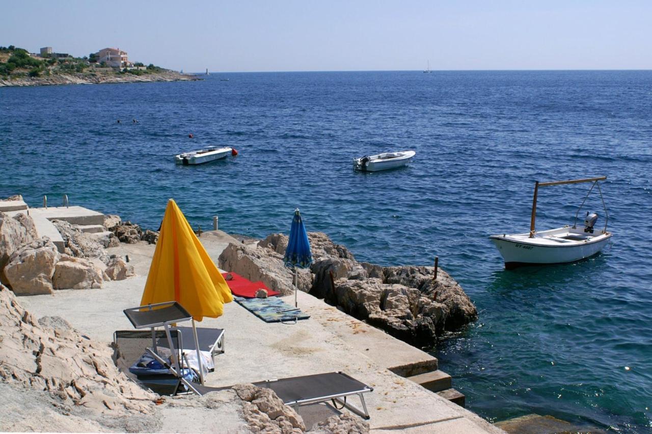Apartments By The Sea Razanj, Rogoznica - 4185 المظهر الخارجي الصورة